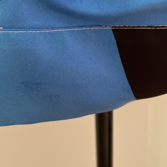 💙❤️ Ralph Lauren sleeveless tie-back blouse. Perfect for summer holidays! ❤️💙 - Picture 6 of 9